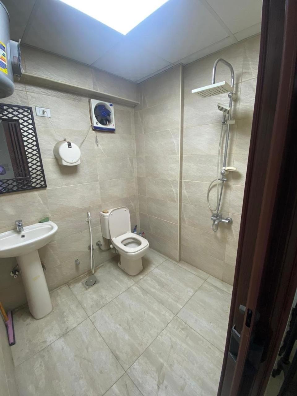 Elegant Furnished 1 Bedroom In Giza * Cairo
